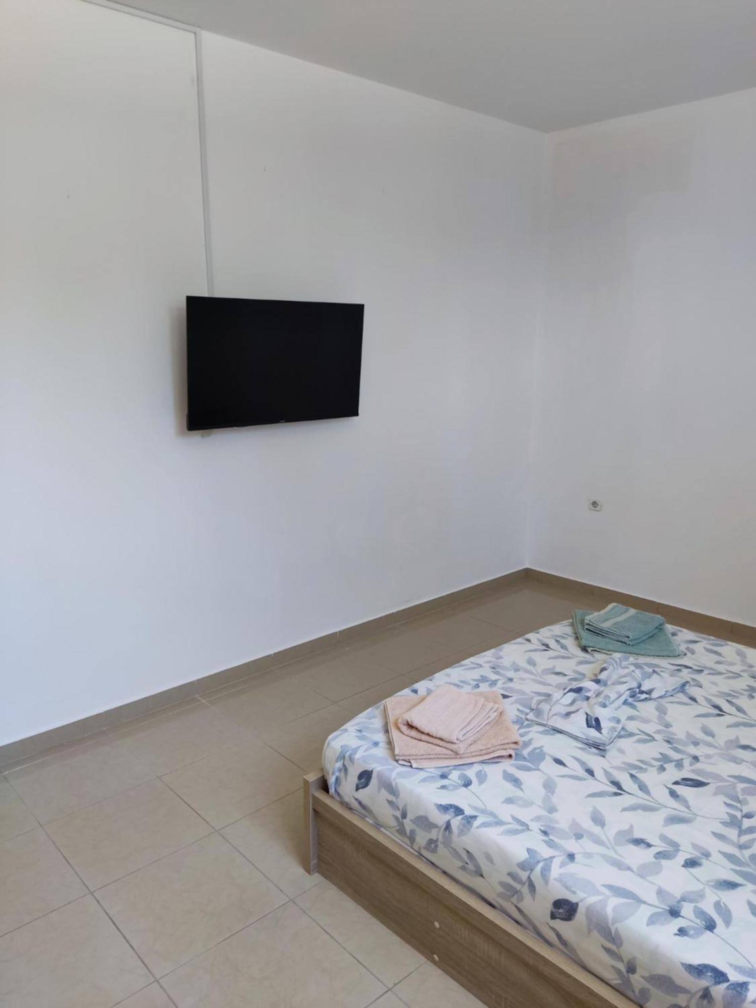 Mama Marina Apartement Near To The Airport 2 Антимахия Экстерьер фото